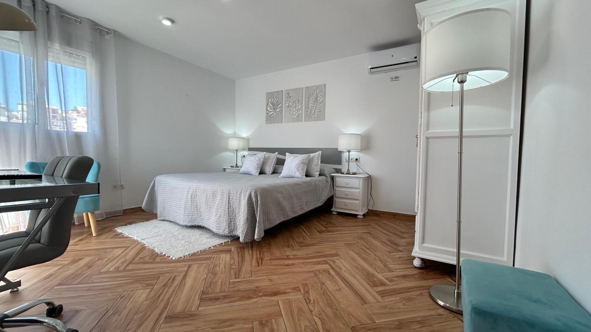 Piso Con Gran Terraza En Malaga Arenas Apartment Exterior photo